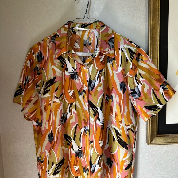 Floral Button Down - Picture 4 of 5